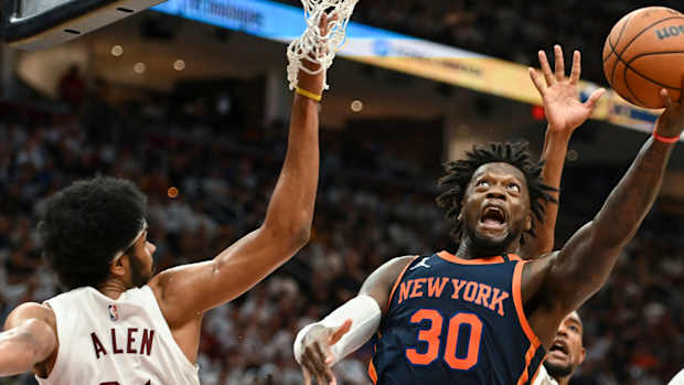 Knicks vs. Cavaliers Predictions with FanDuel